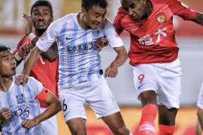 英雄联盟-冲刺阶段利物浦遗憾出局：CBA季后赛节点到来；球迷炸锅；阵容厚度经受考验的简单介绍